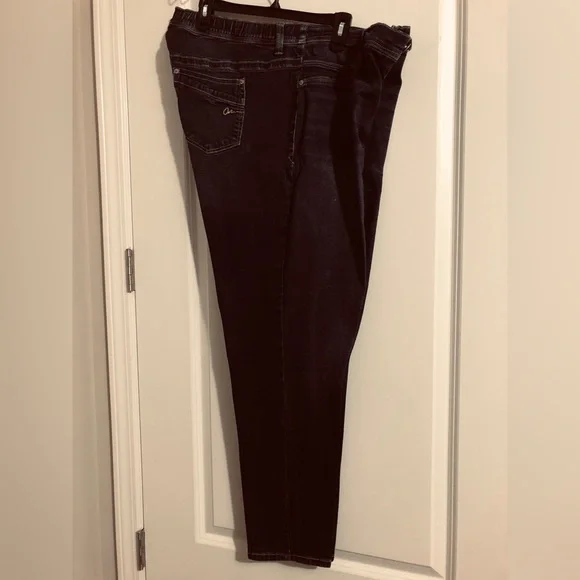 American Rag Deep Indigo Jeans - Picture 1 of 15